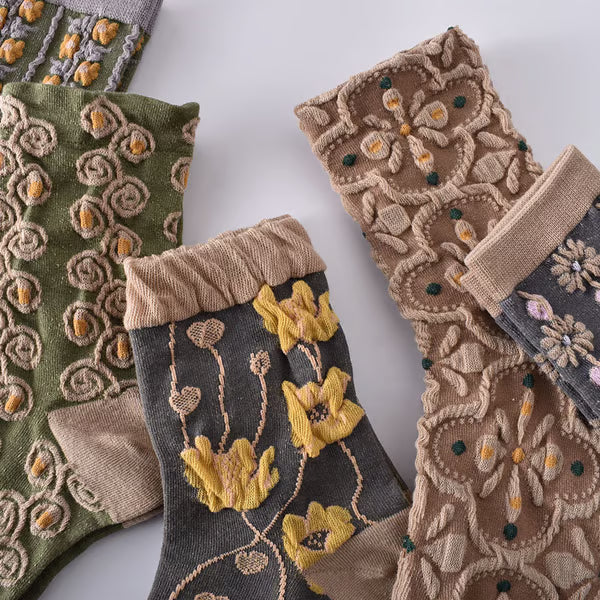 5 Pairs Women's Embossed Floral Cotton Socks