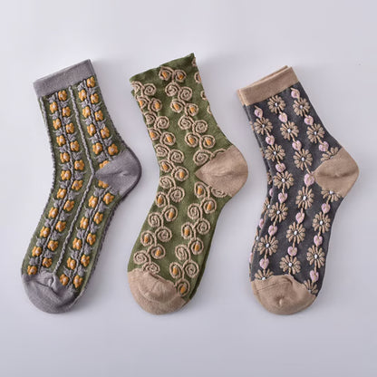 5 Pairs Women's Embossed Floral Cotton Socks